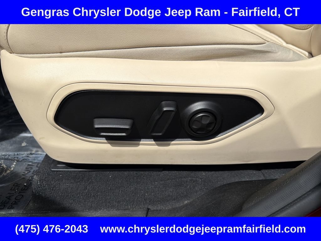 Used 2023 Jeep Grand Cherokee L Limited w/ Luxury Tech Group II AWD/4WD image 19