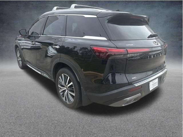 Used 2023 INFINITI QX60 Sensory w/ Cargo Package AWD/4WD image 7