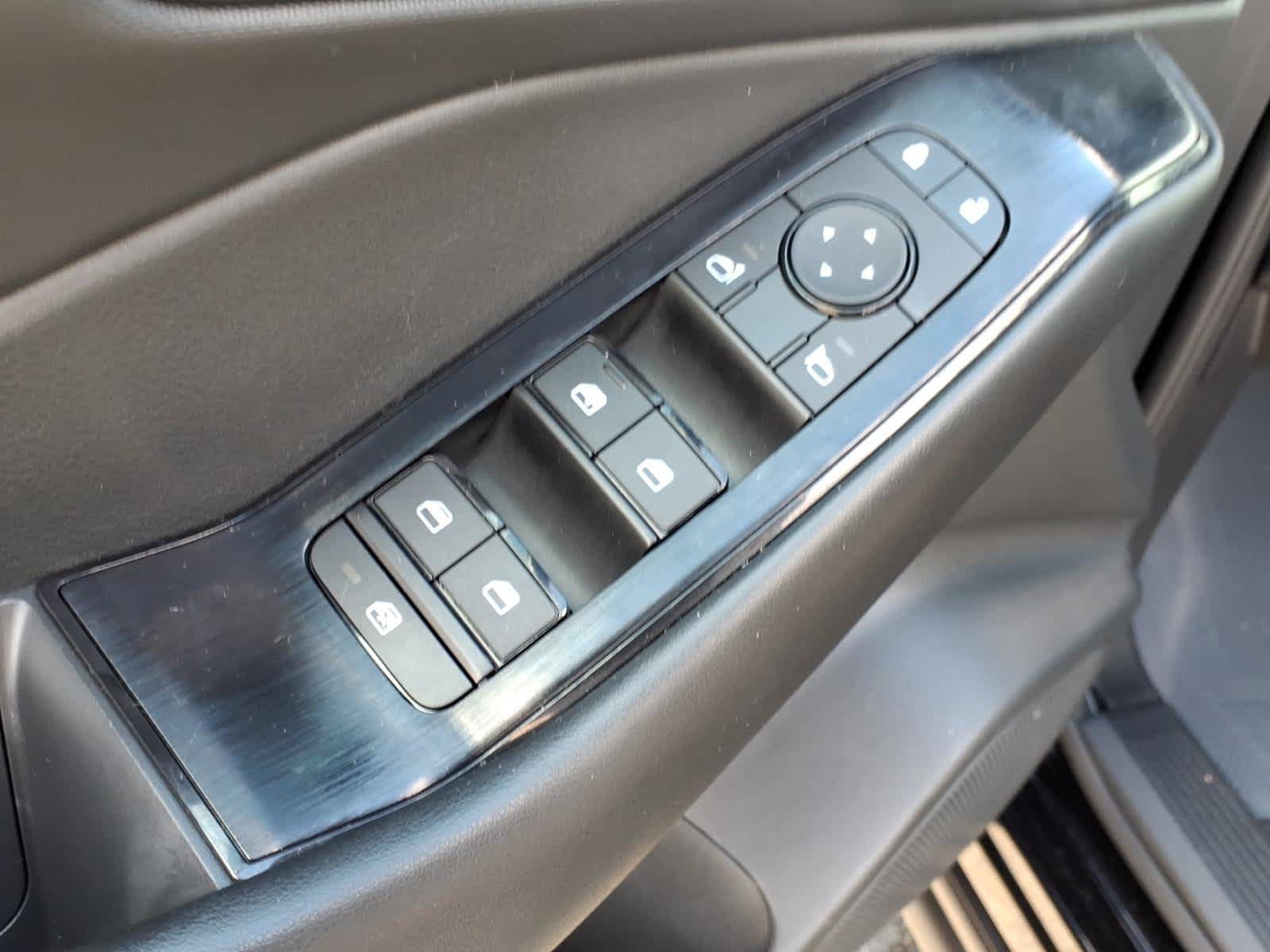 Certified 2024 Nissan Rogue S AWD/4WD image 17