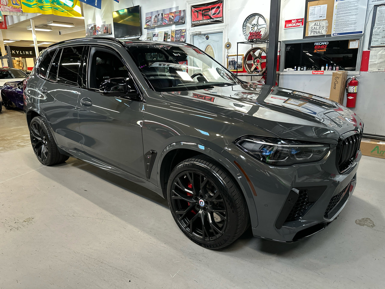 Used 2023 BMW X5 M Competition w/ Competition Package image 3