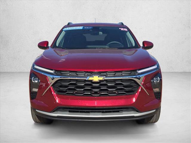 Certified 2025 Chevrolet Trax LT image 2