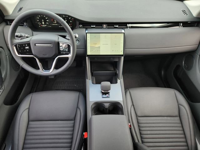 New 2025 Land Rover Discovery Sport S image 4