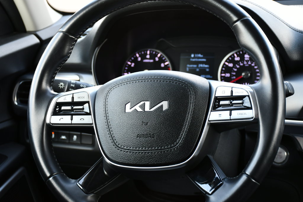 Used 2022 Kia Telluride S AWD/4WD image 23