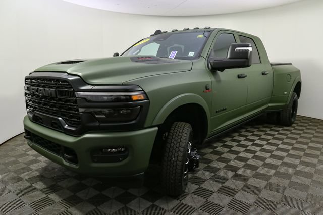 Used 2025 RAM 3500 Limited AWD/4WD image 5