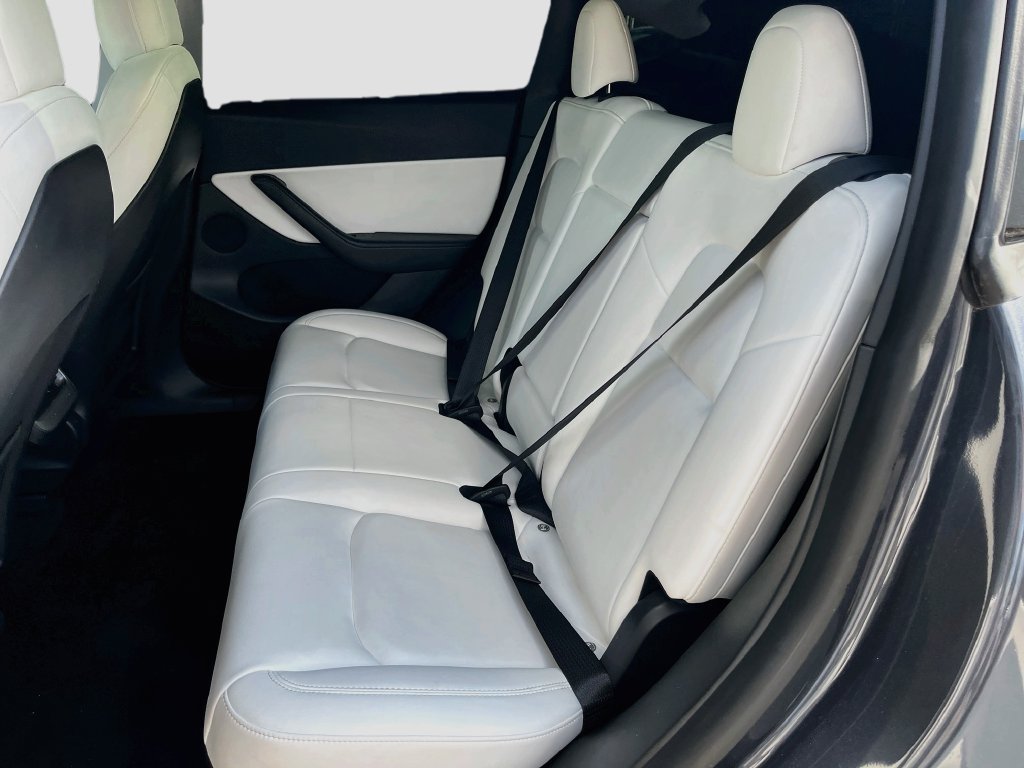 Used 2021 Tesla Model Y Long Range AWD/4WD image 25