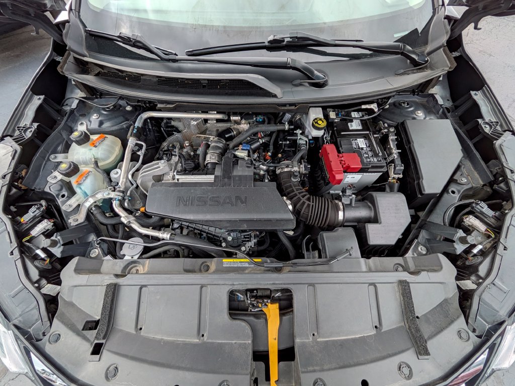 Used 2024 Nissan Rogue S AWD/4WD image 23