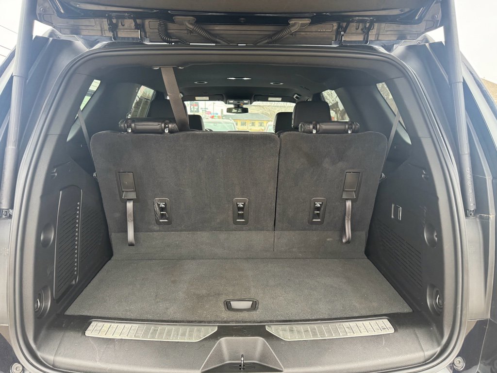 Used 2021 Chevrolet Tahoe Z71 image 18