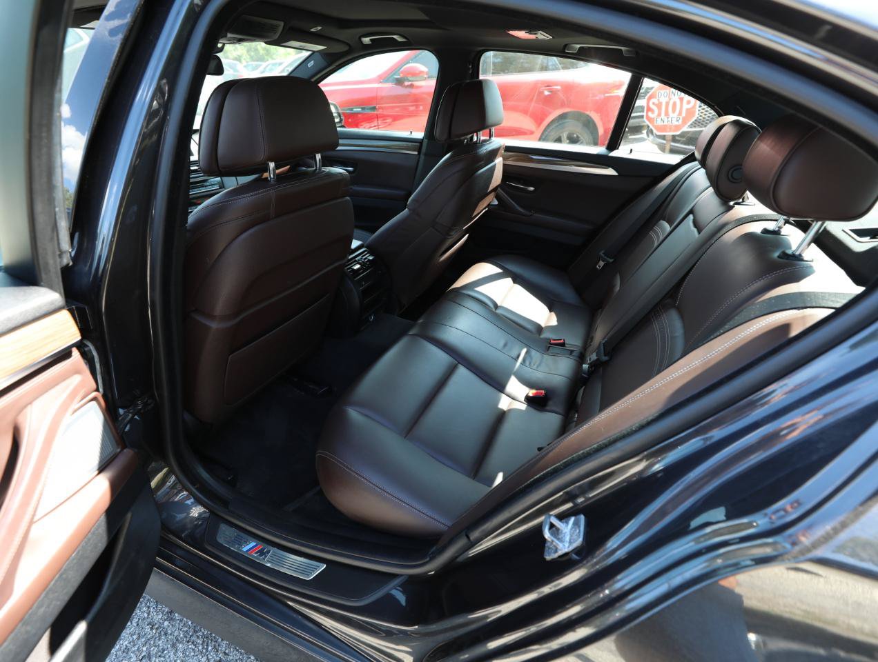 Used 2014 BMW 550i xDrive Sedan AWD/4WD image 12
