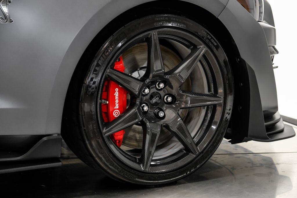 Used 2022 Ford Mustang Shelby GT500 w/ Carbon Fiber Track Pack RWD image 68