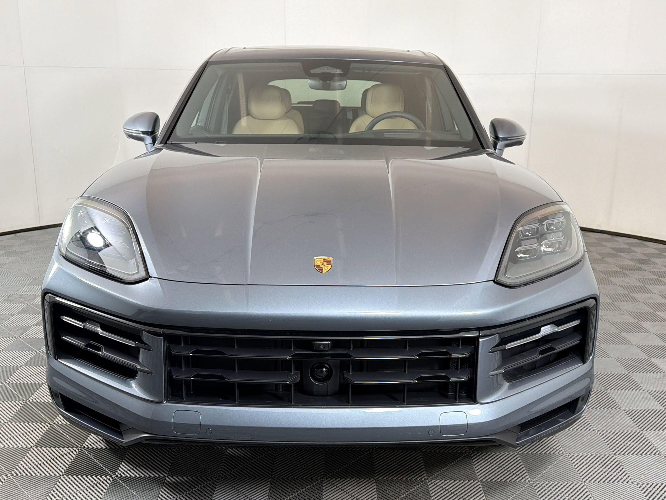 New 2026 Porsche Cayenne image 7