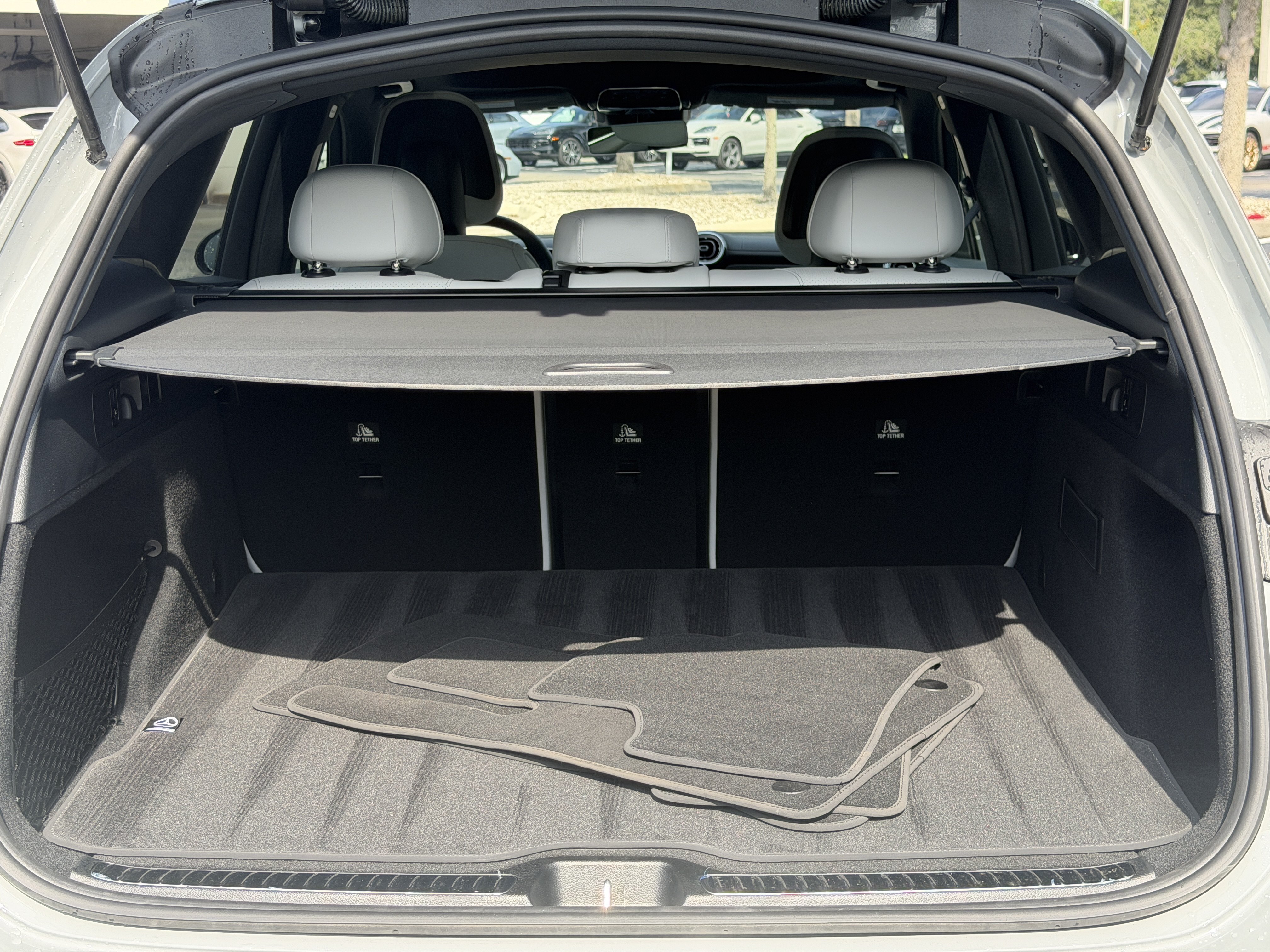 Used 2026 Mercedes-Benz GLC 300 image 14