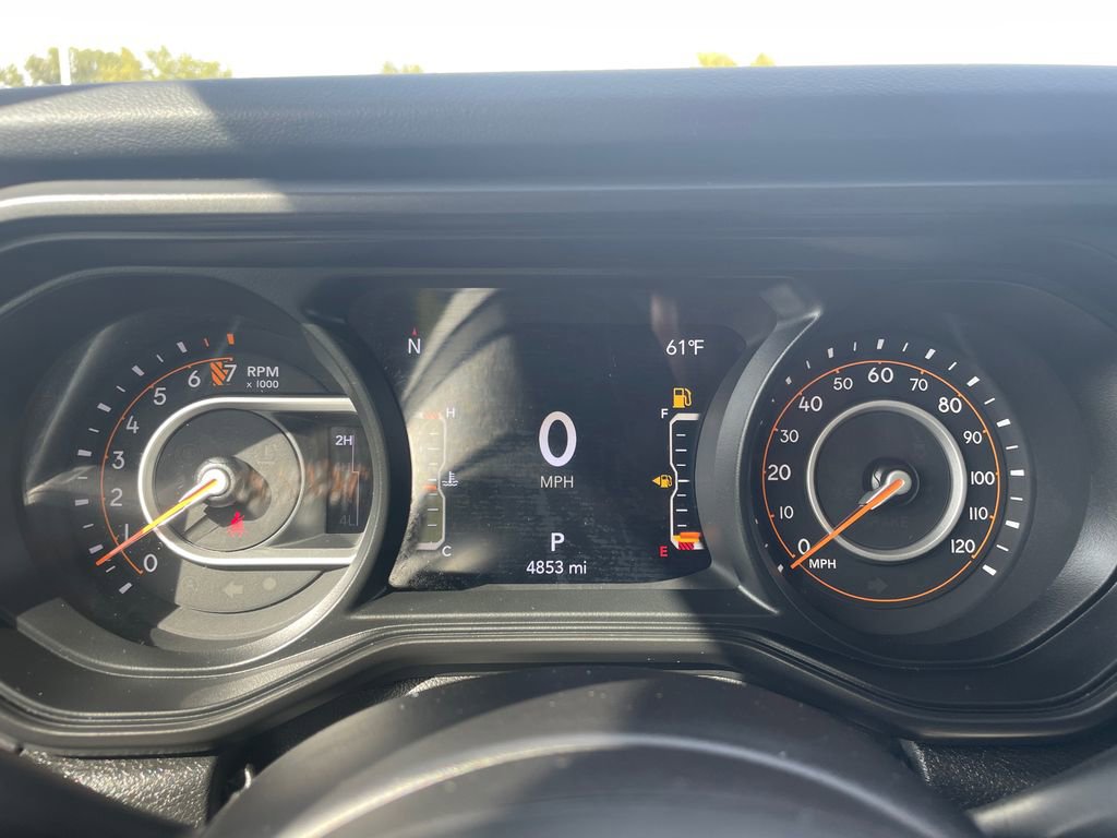 Used 2024 Jeep Gladiator Mojave w/ Convenience Group image 25