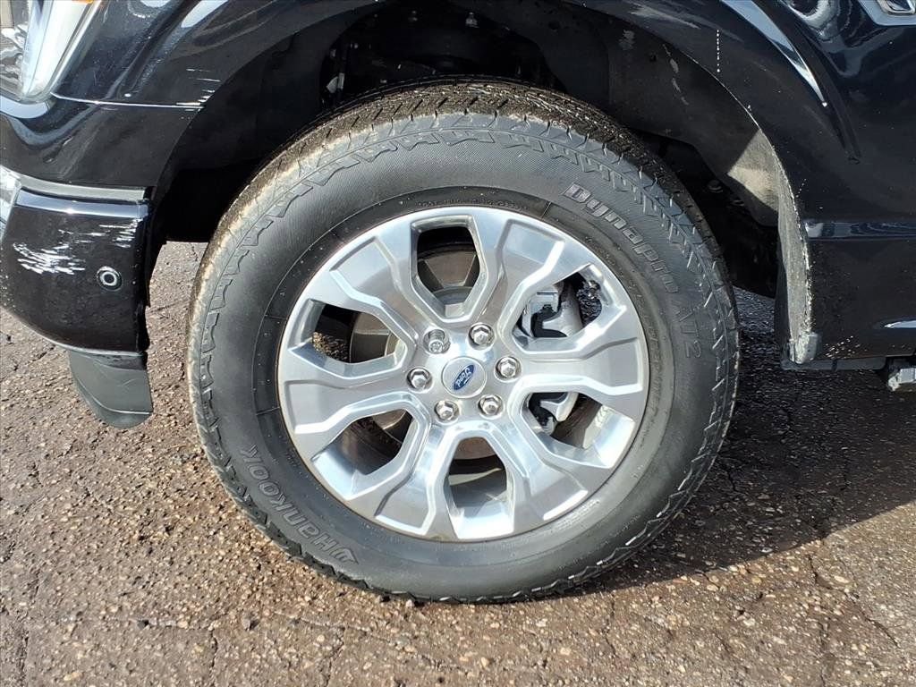 Used 2022 Ford F150 Platinum w/ Equipment Group 701A High image 9