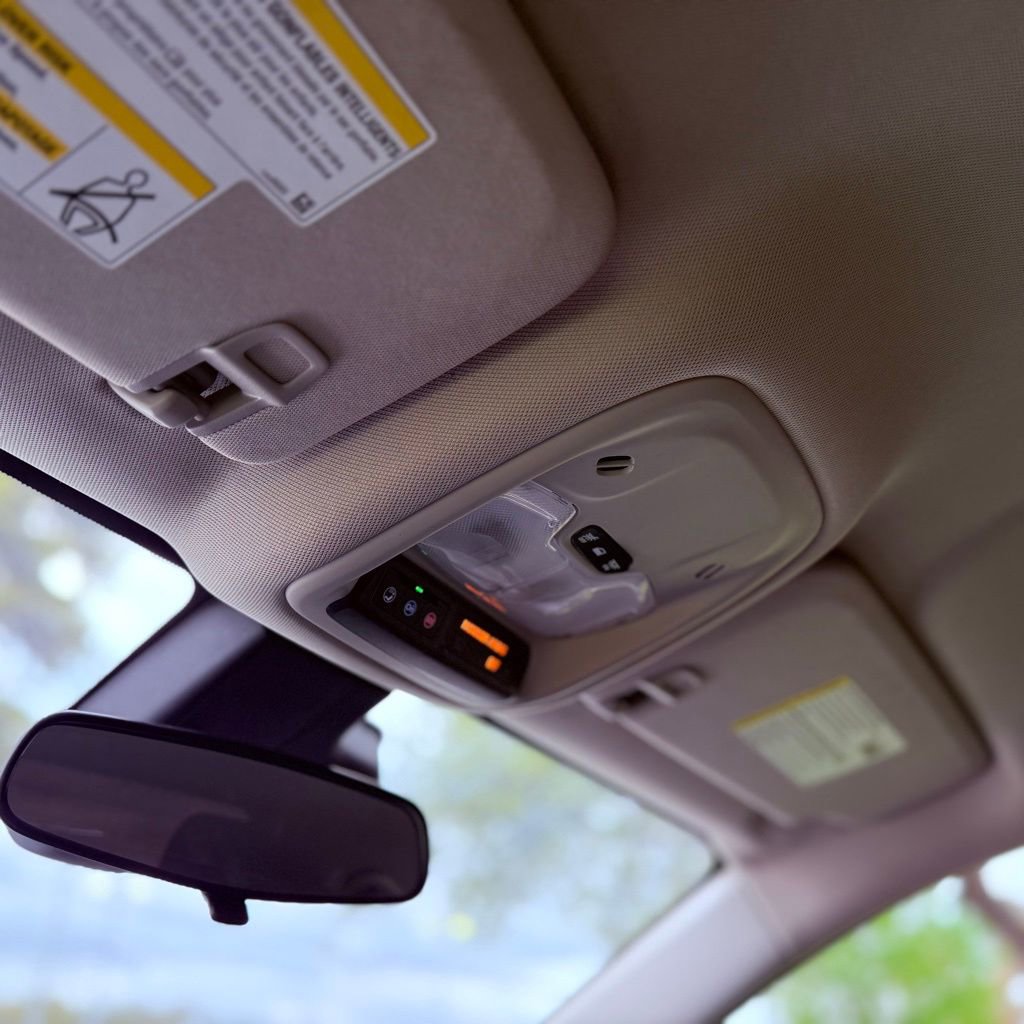 Used 2023 Buick Encore GX Select image 16