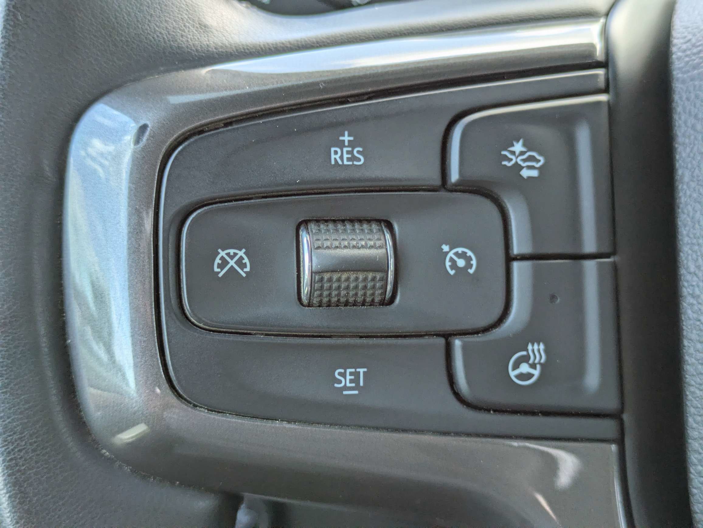 Certified 2024 Chevrolet Silverado 3500 High Country w/ High Country Premium Package AWD/4WD image 15