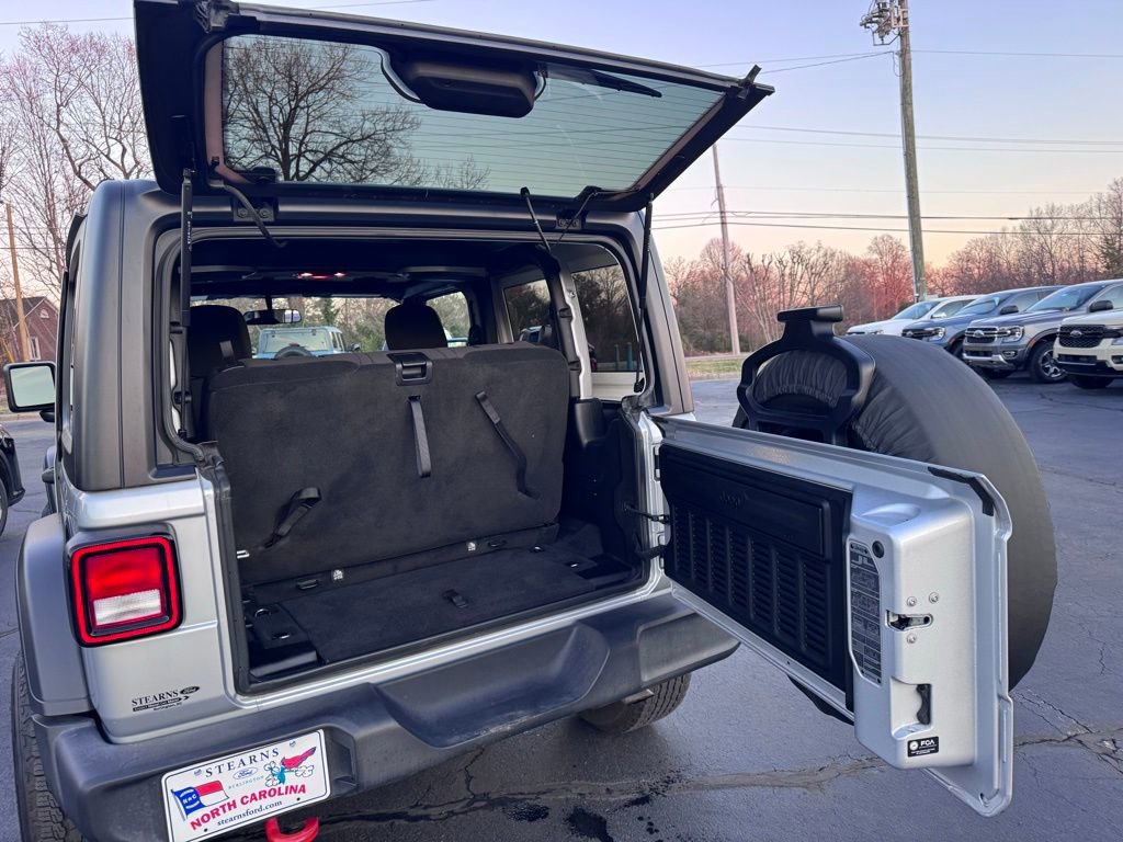 Used 2023 Jeep Wrangler Sport image 35