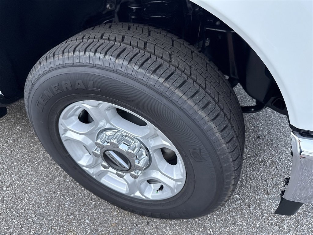 New 2026 Ford F250 XLT w/ 360-Degree Camera Package image 13