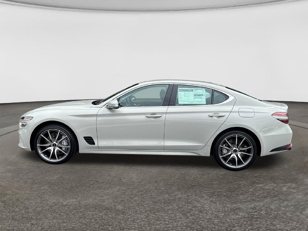 New 2026 Genesis G70 2.5T RWD image 4