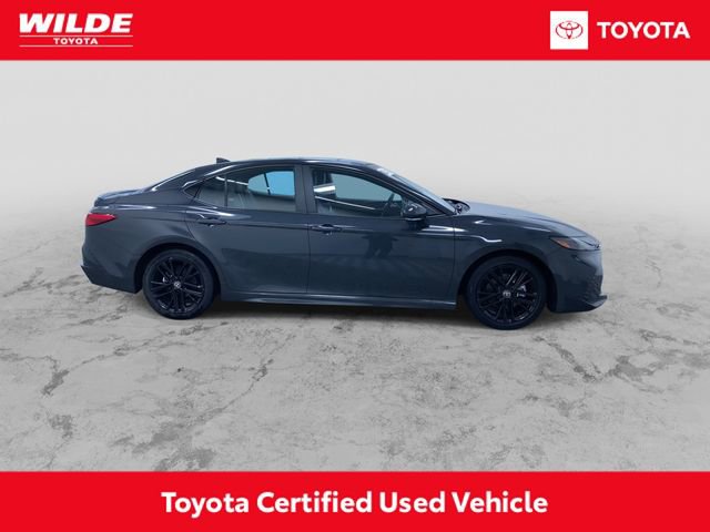 Certified 2025 Toyota Camry SE image 2