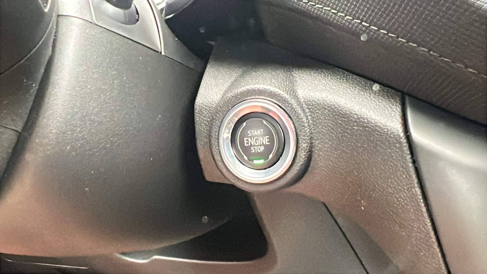 Used 2023 Chevrolet TrailBlazer LT w/ Convenience Package image 28