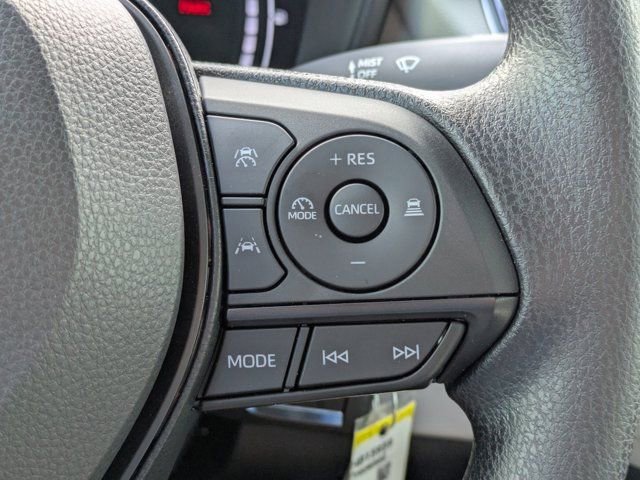 Used 2026 Toyota Corolla LE FWD image 23