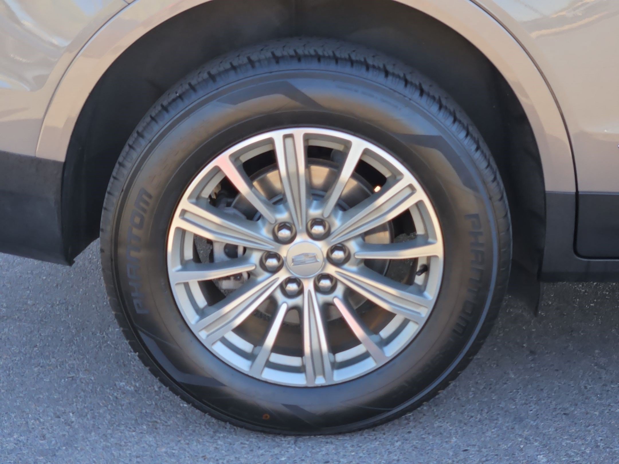 Certified 2018 Cadillac XT5 Luxury AWD/4WD image 12