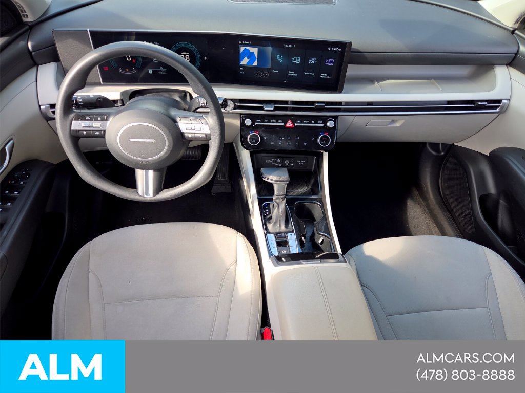Used 2025 Hyundai Tucson SEL FWD image 8