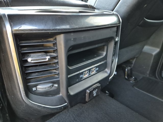 Used 2022 RAM 3500 Laramie AWD/4WD image 28