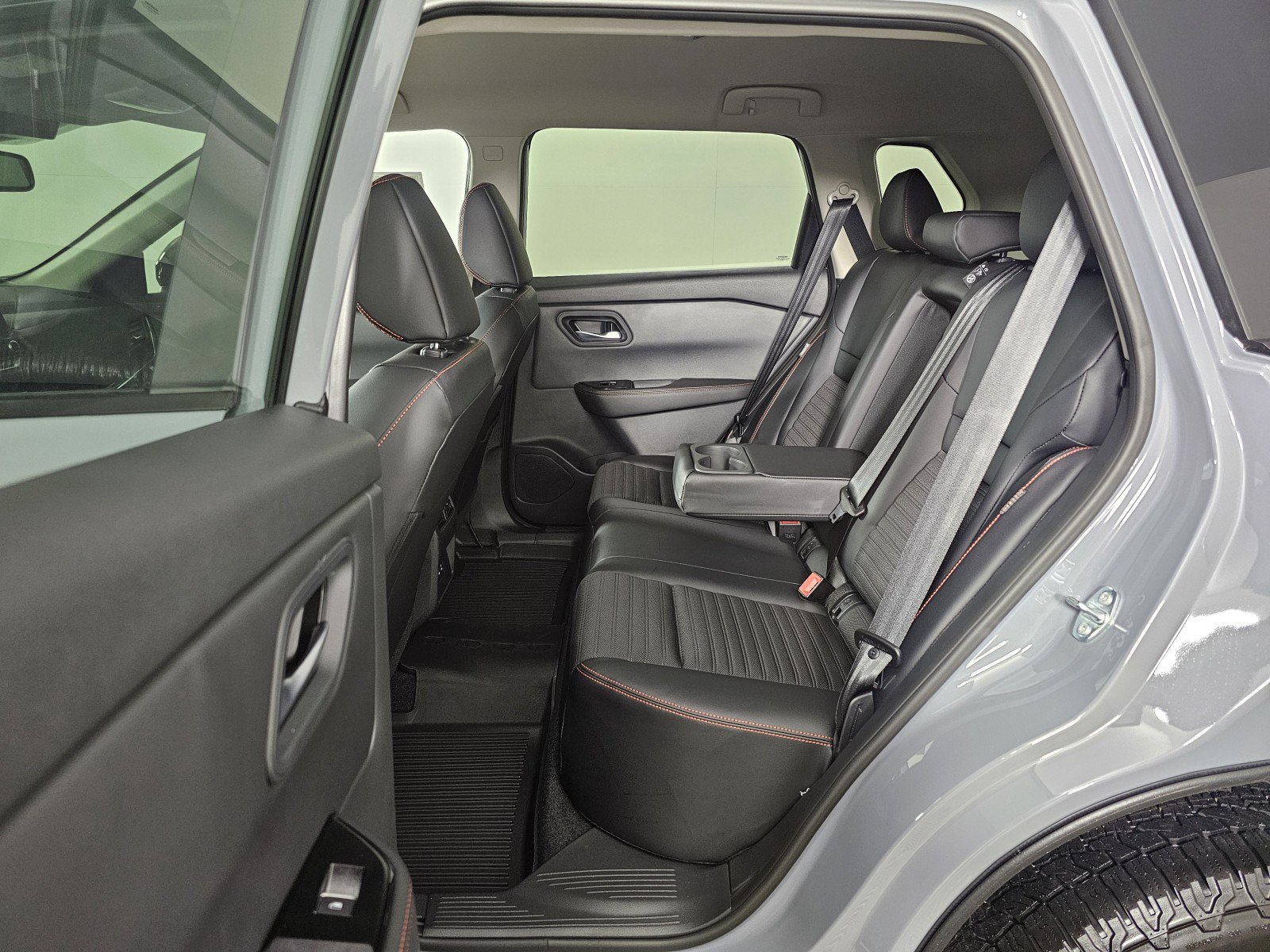 New 2026 Nissan Rogue SV image 21