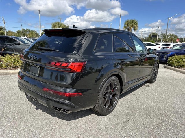 New 2026 Audi SQ7 Prestige image 5