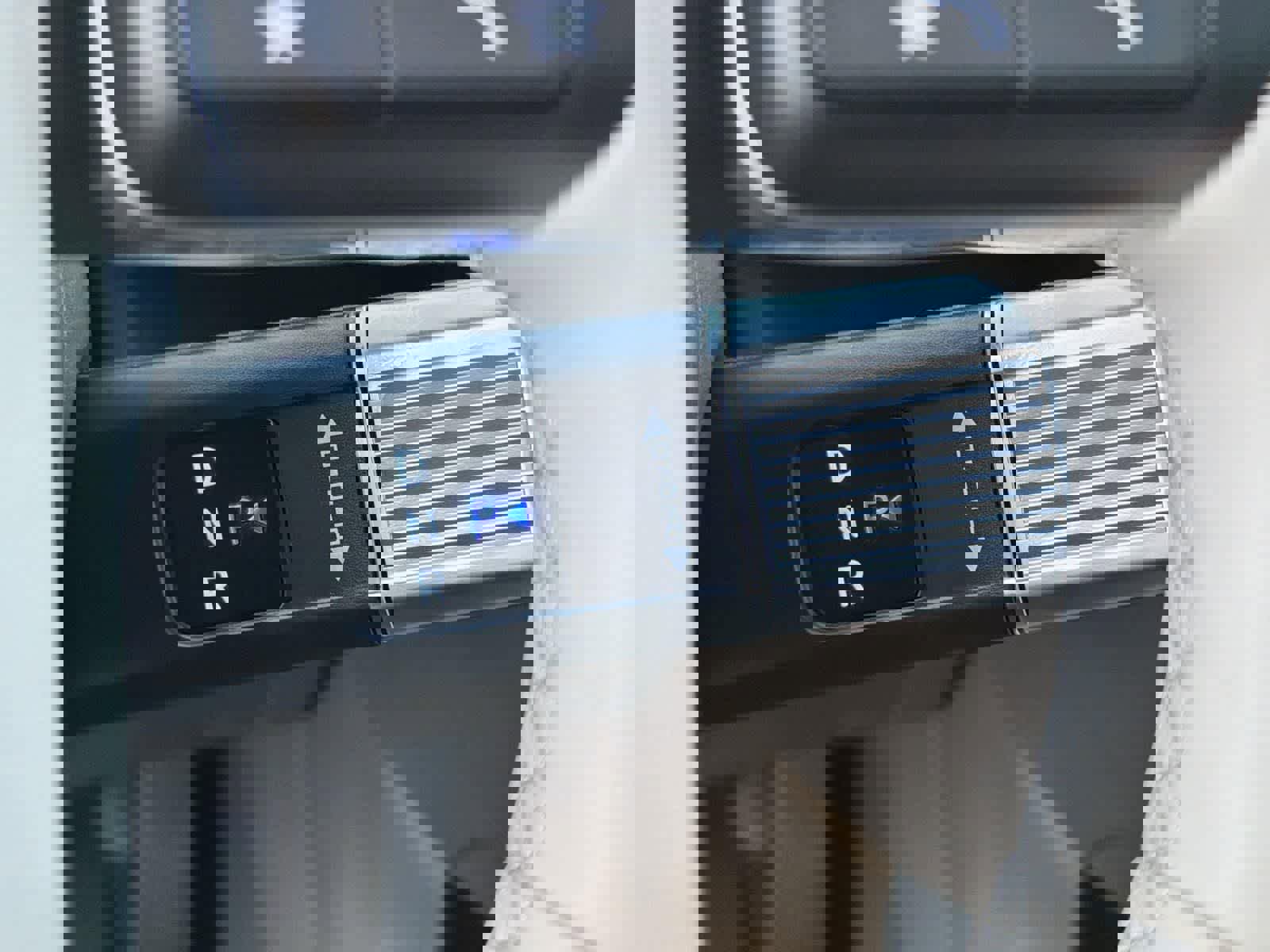 Certified 2025 Hyundai Santa Fe Limited w/ Tow & Go Package image 17