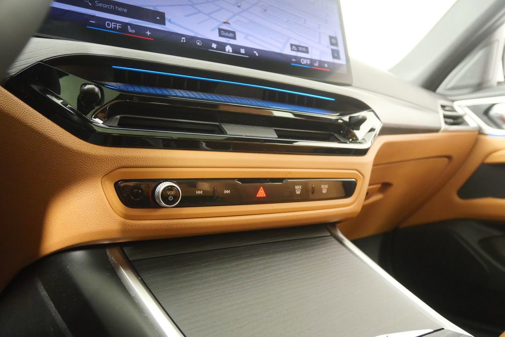 Certified 2025 BMW i4 eDrive40 RWD image 22
