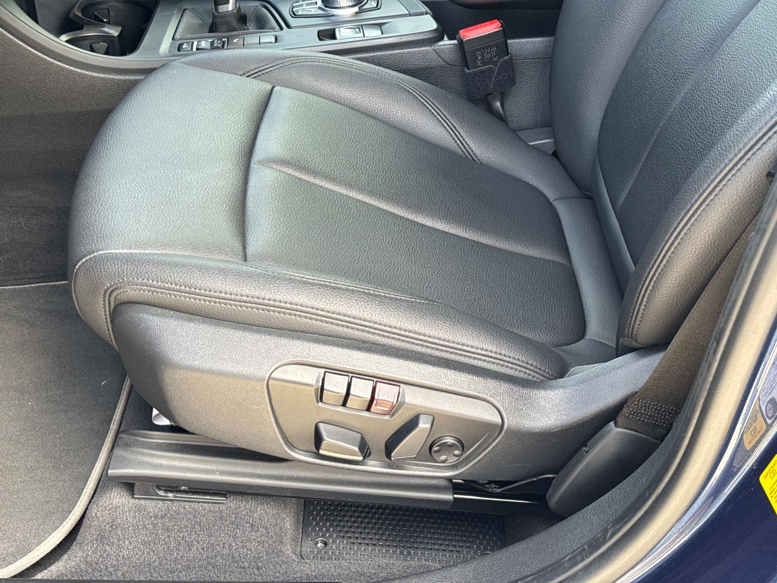 Used 2021 BMW X1 sDrive28i w/ Convenience Package image 21