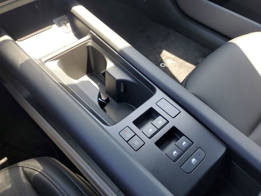 New 2025 Hyundai Ioniq 6 SEL image 16