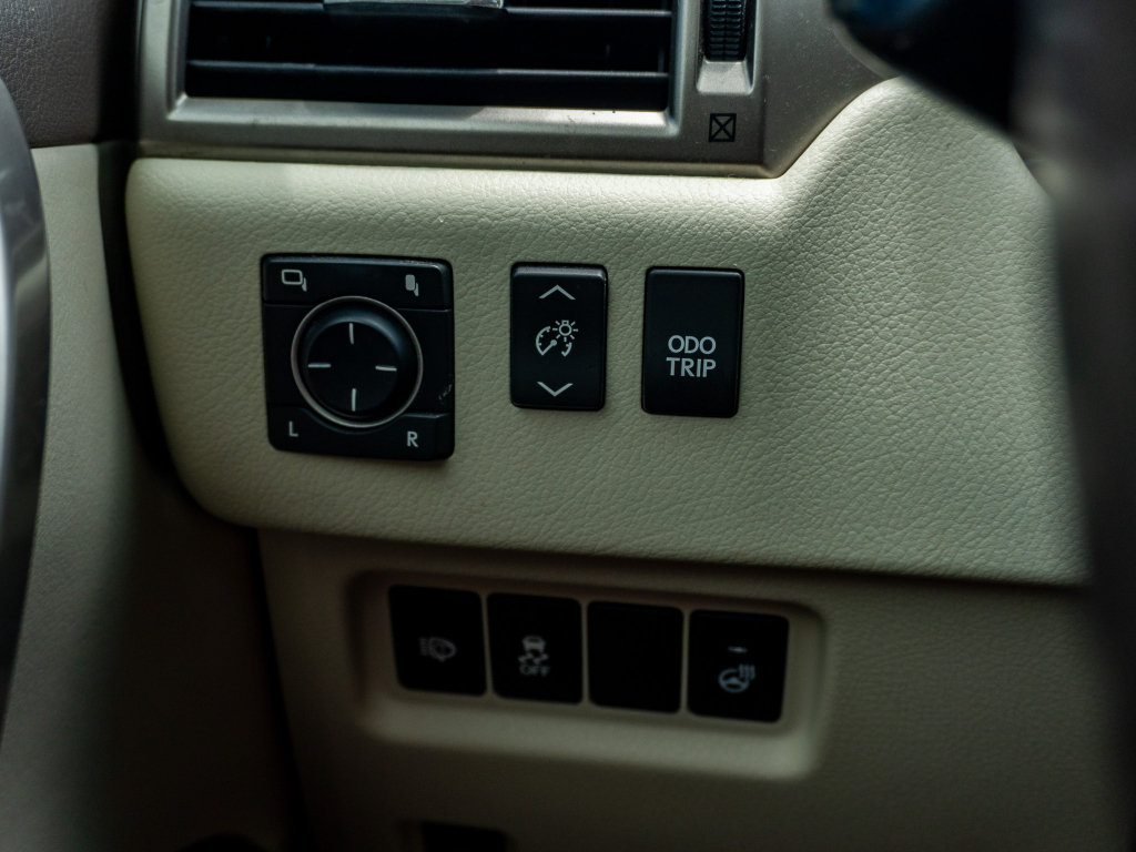 Used 2014 Lexus GX 460 Luxury AWD/4WD image 29