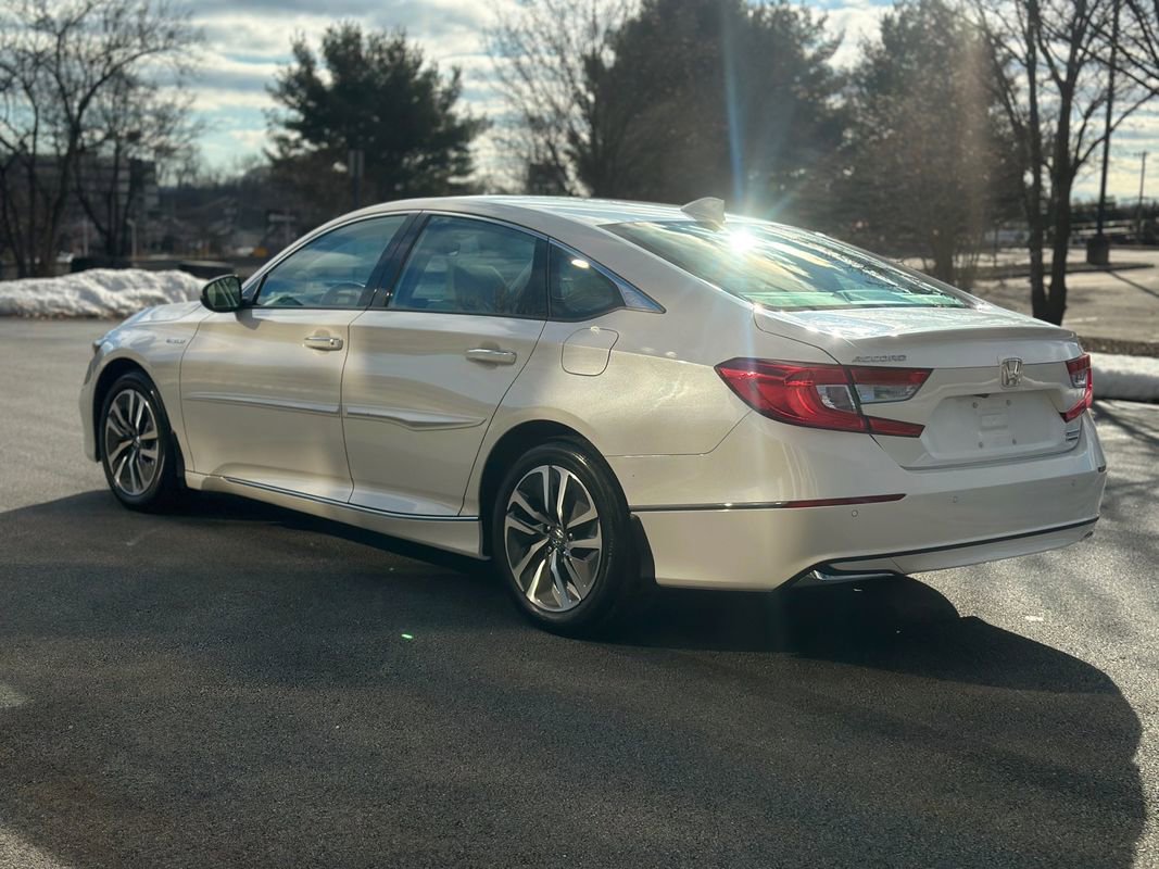 Used 2019 Honda Accord Touring image 6