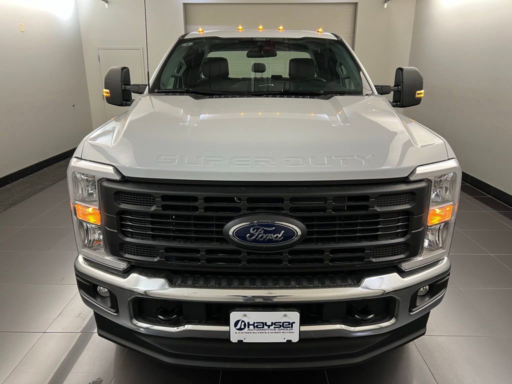 New 2026 Ford F350 XL w/ XL Chrome Package AWD/4WD image 2