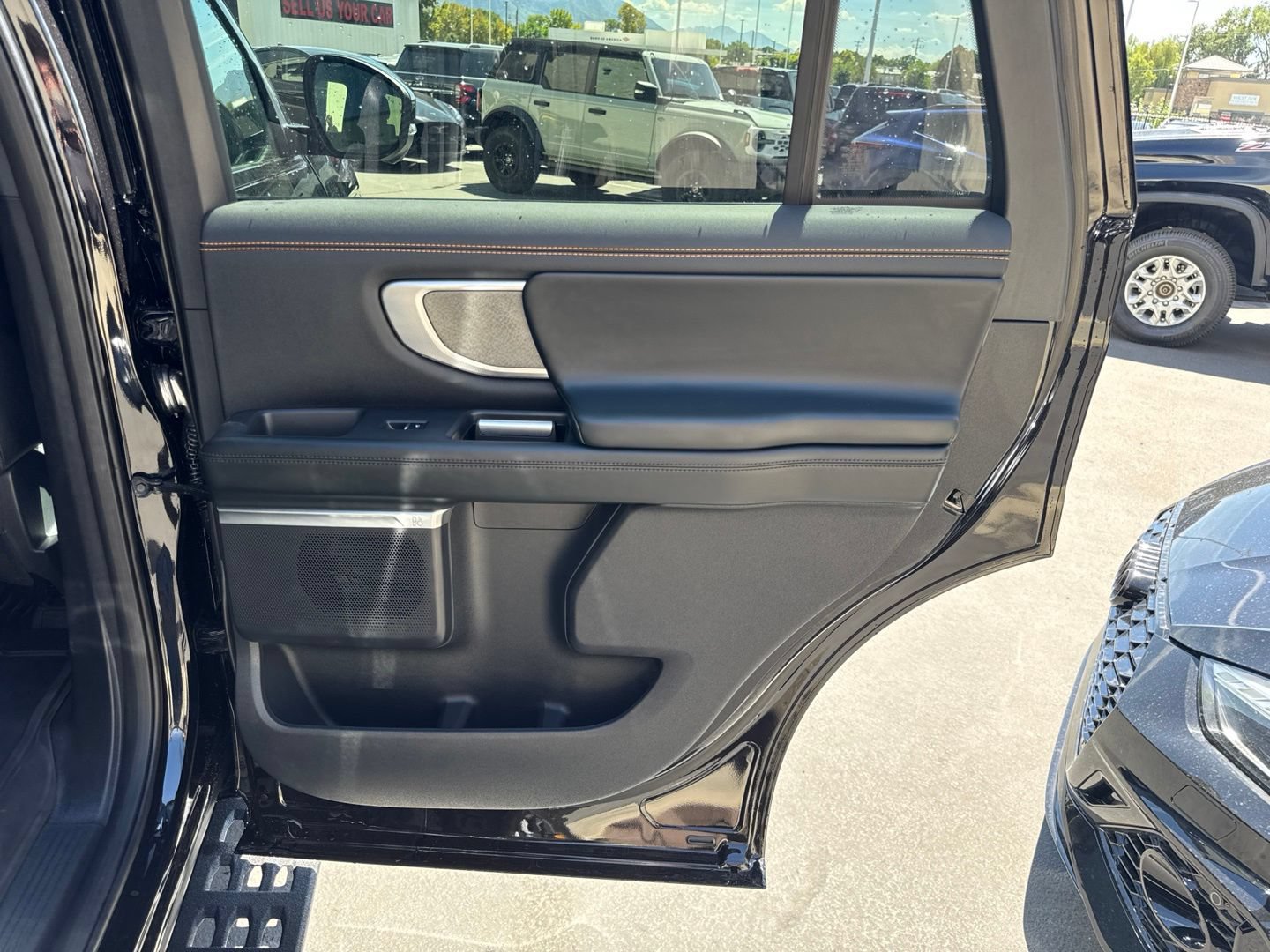 Used 2026 Ford Expedition Tremor AWD/4WD image 13