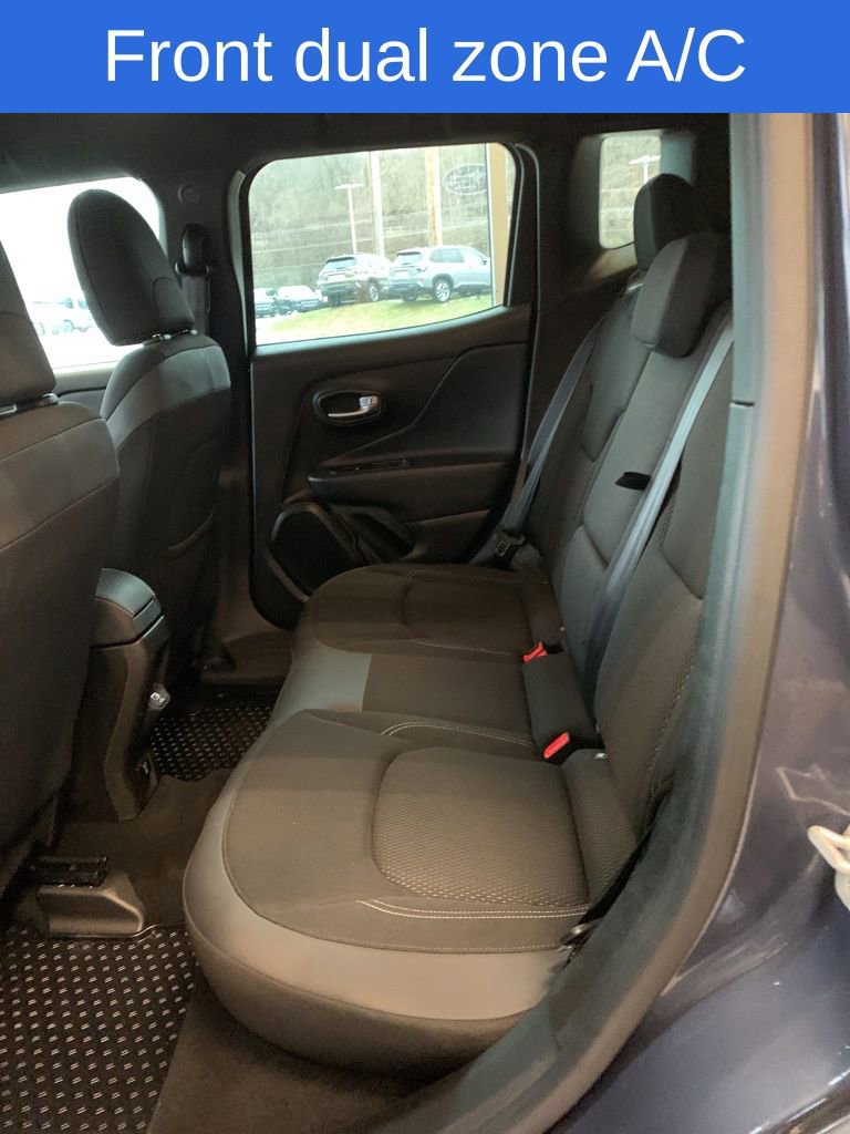 Used 2022 Jeep Renegade Altitude w/ Convenience Group image 15