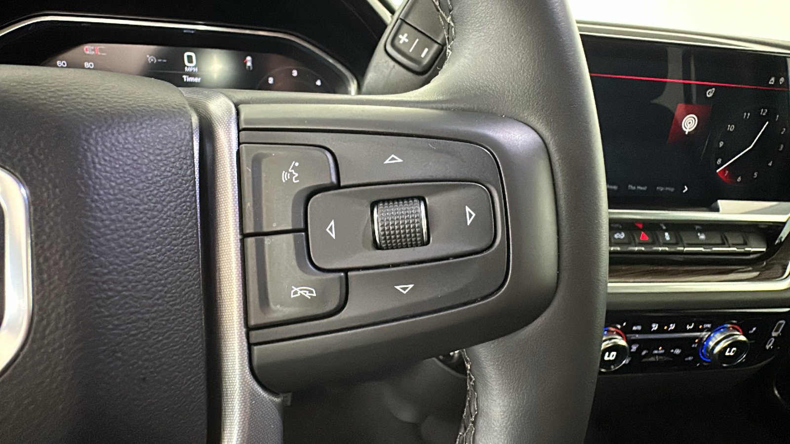 New 2026 GMC Sierra 1500 SLE AWD/4WD image 18