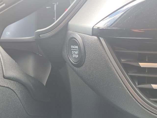 Used 2025 Ford Escape Active AWD/4WD image 39