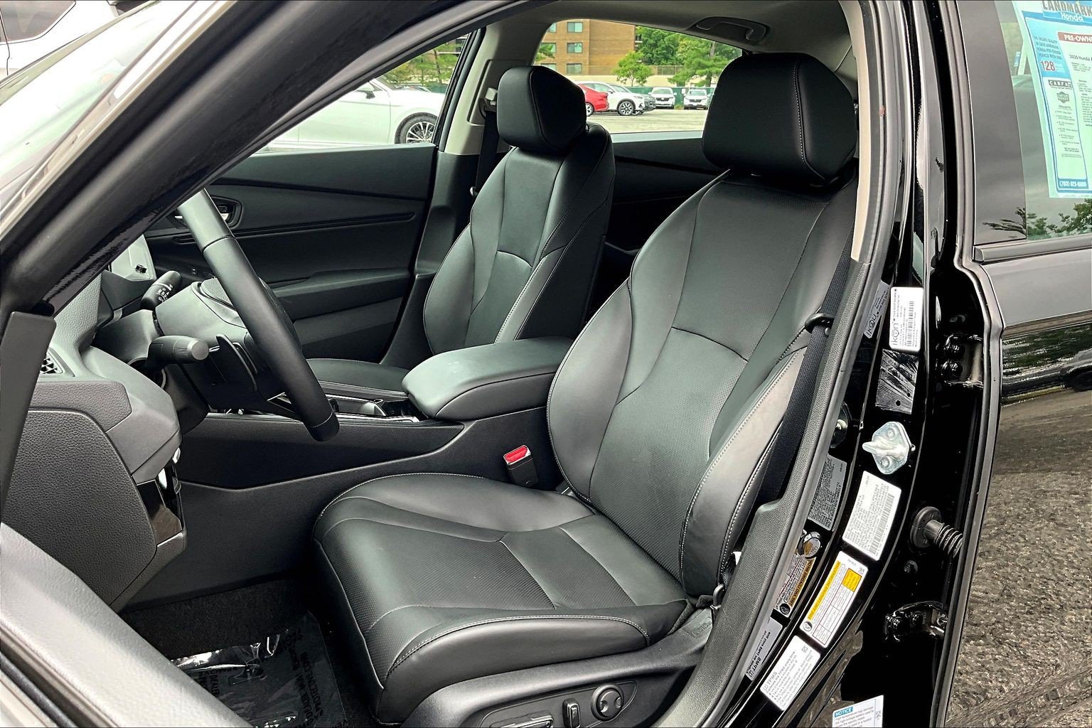 Certified 2025 Honda Accord EX-L image 27