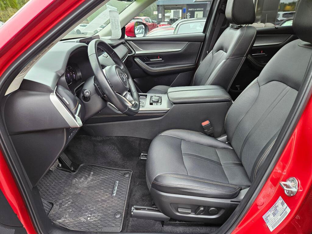 Used 2024 MAZDA CX-90 Plug-In Hybrid w/ Premium Pkg AWD/4WD image 18