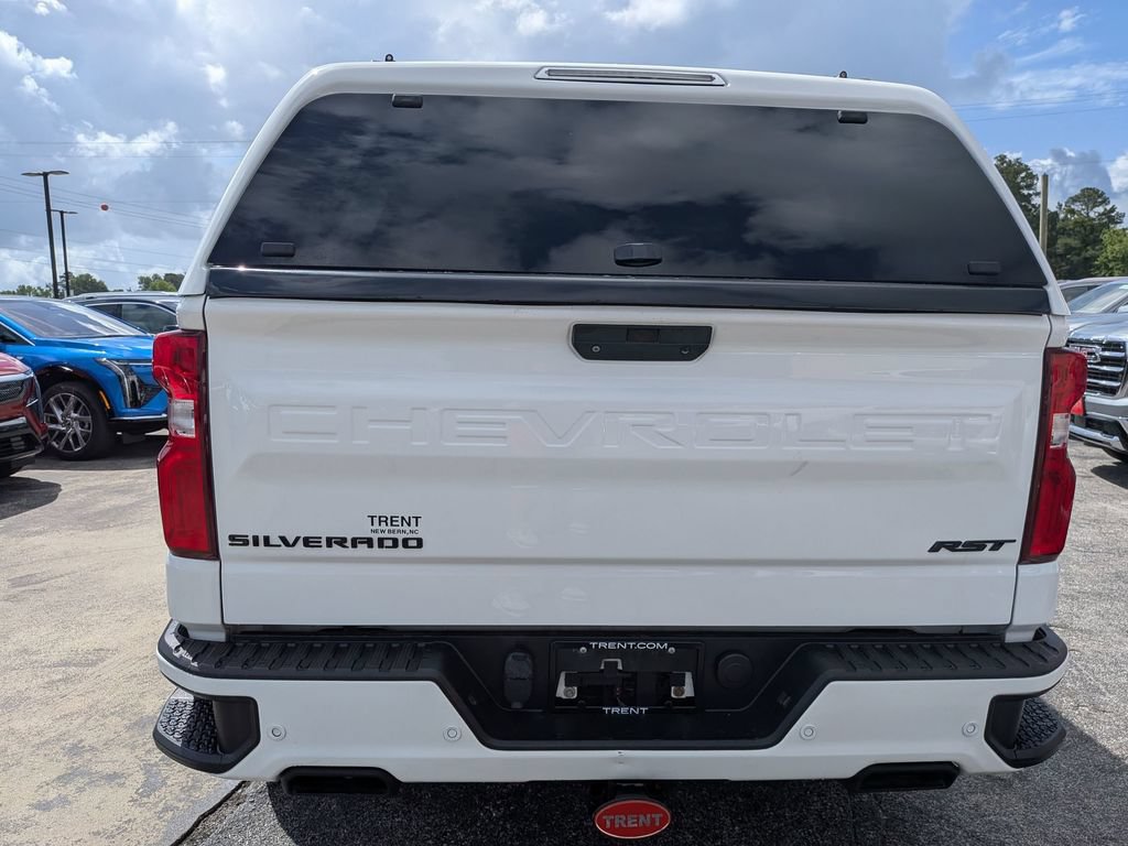 Used 2020 Chevrolet Silverado 1500 RST AWD/4WD image 3