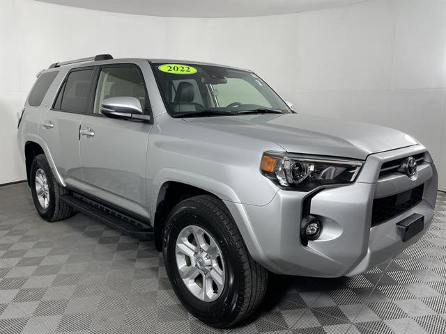 Used 2022 Toyota 4Runner SR5 Premium image 2