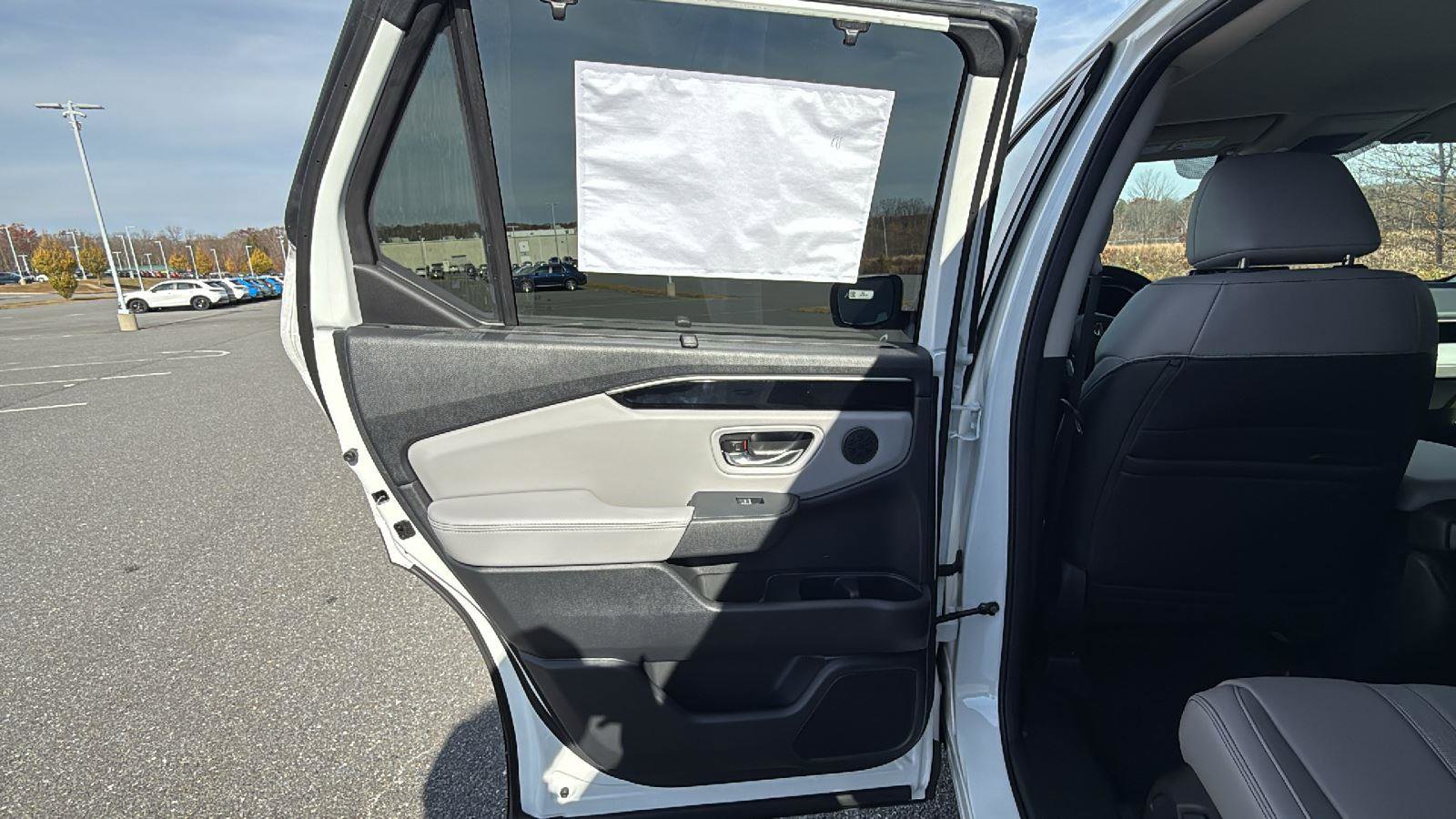 New 2025 Honda Pilot EX-L image 25