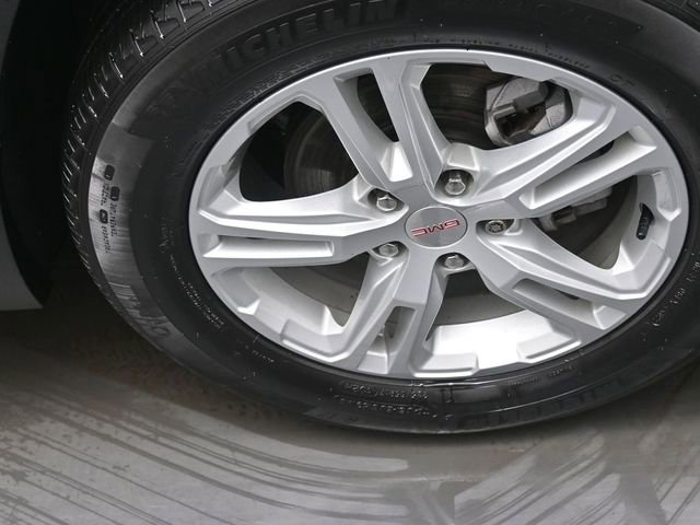 Used 2023 GMC Terrain SLE w/ Driver Convenience Package image 31