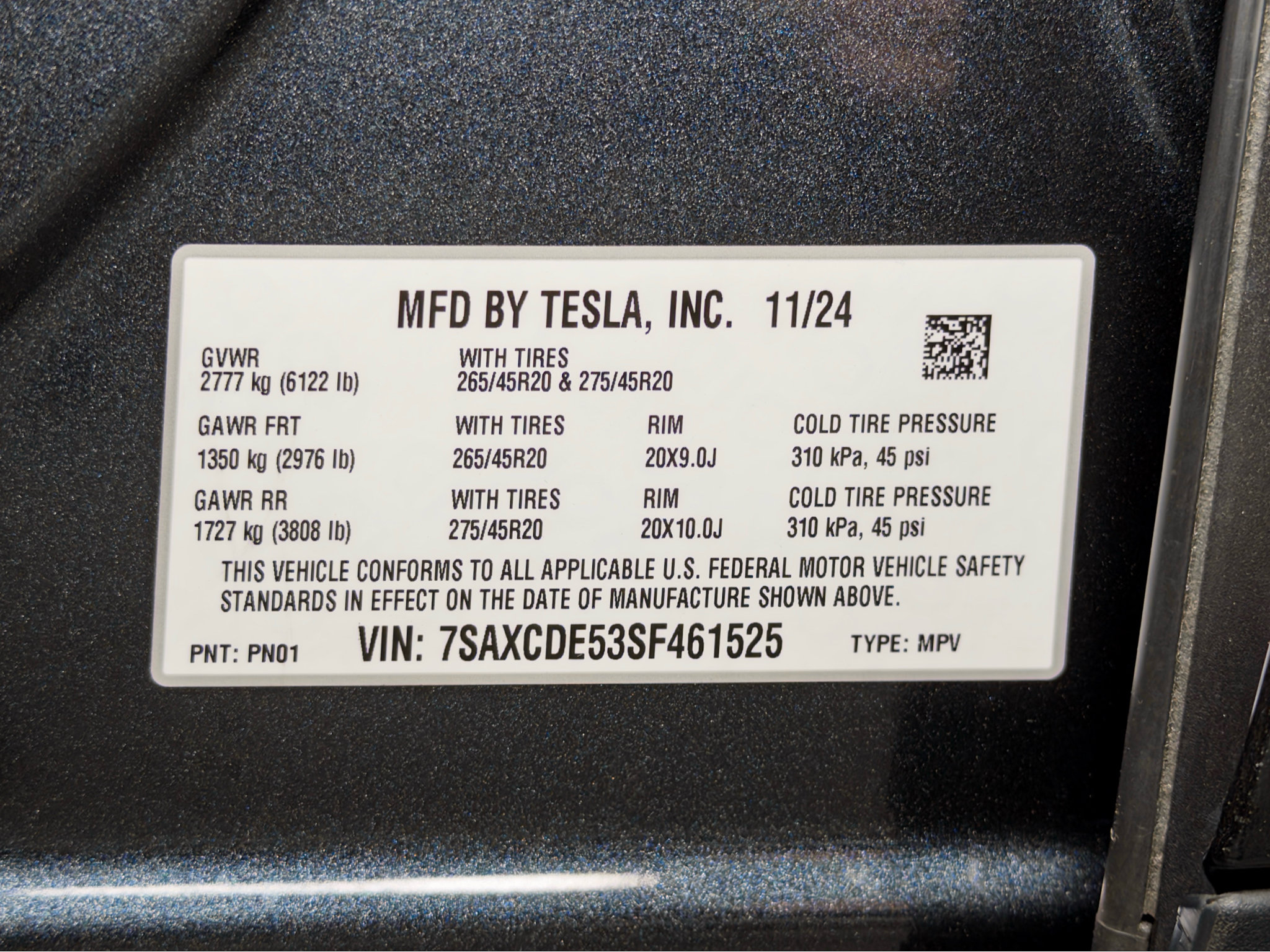 Used 2025 Tesla Model X AWD/4WD image 27