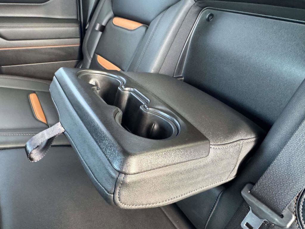 Used 2023 GMC Sierra 1500 AT4 w/ AT4 Premium Package image 22