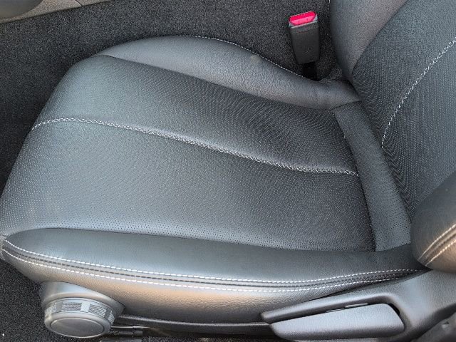 Used 2025 MAZDA MX-5 Miata RF Grand Touring image 11